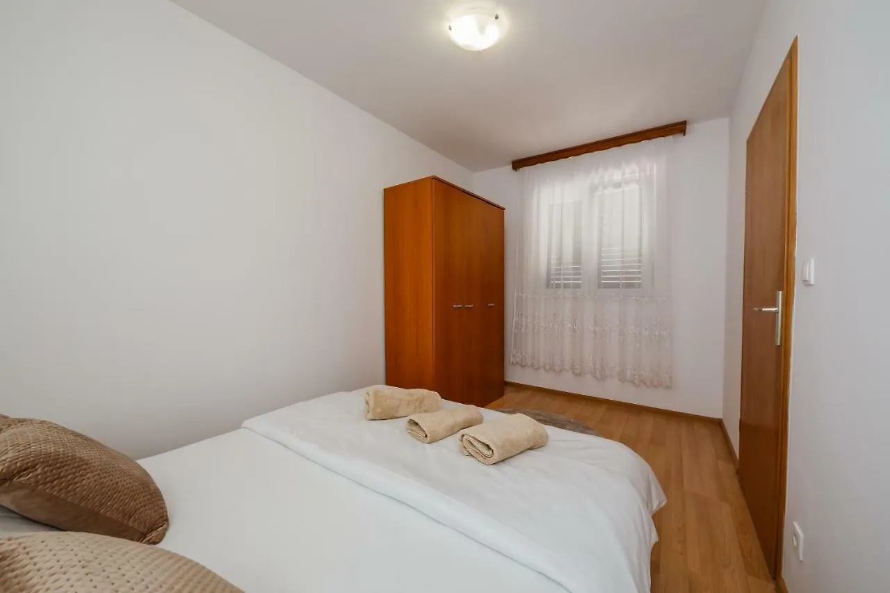 Villa Milena Trogir Chorvatsko
