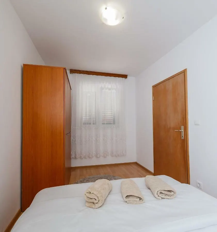 Villa Milena Trogir Kroatien